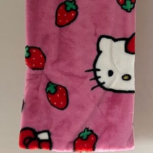 Hello Kitty Plush Faux Fur Strawberry Blanket Viral HTF 🍓
